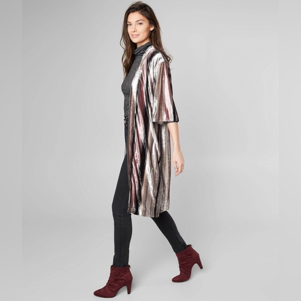 Miss Me Womens medium 8 10 Kimono cardigan top velvet stripe Taupe gray pink NWT
